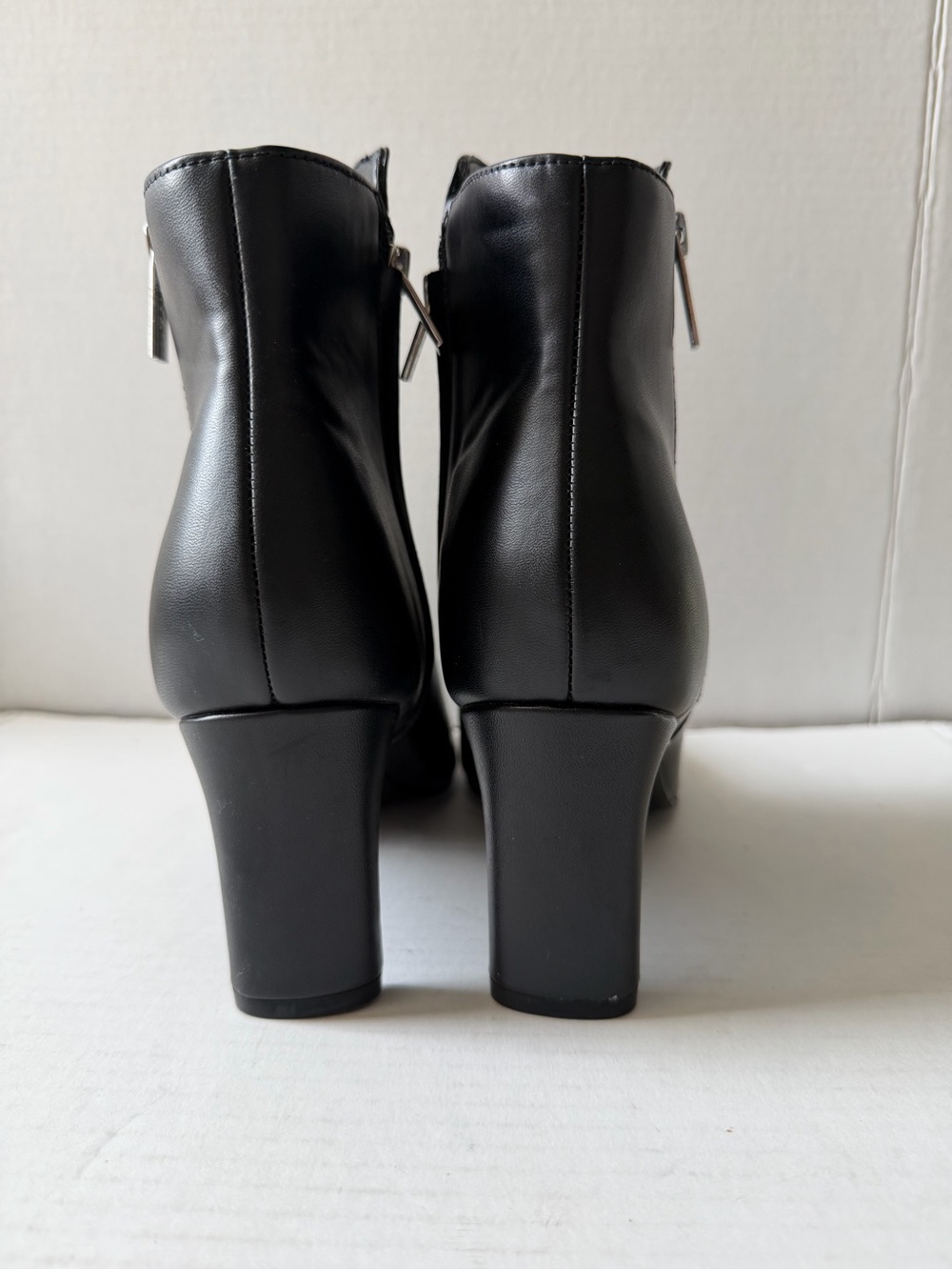 Black Leather Pointed Toe Ankle Boots with Side Zip - Picture 4 of 8